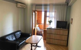 Квартира біля МВЦ